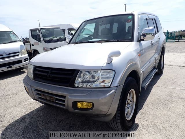 2001 Mitsubishi Pajero