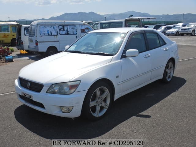 2001 Toyota Altezza