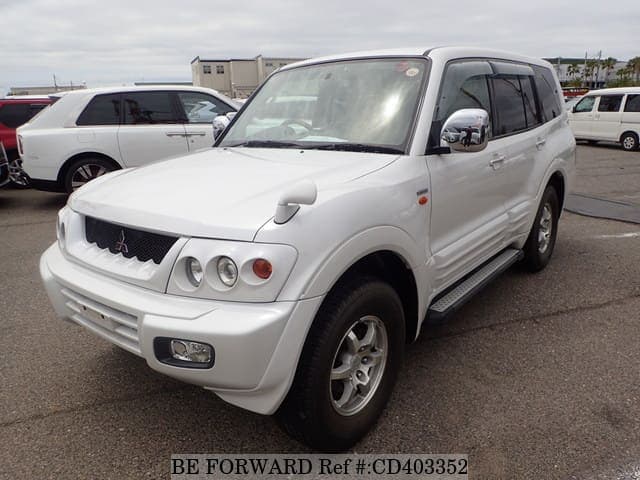 2001 Mitsubishi Pajero