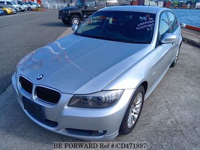 2010 BMW 3 Series — photo 1